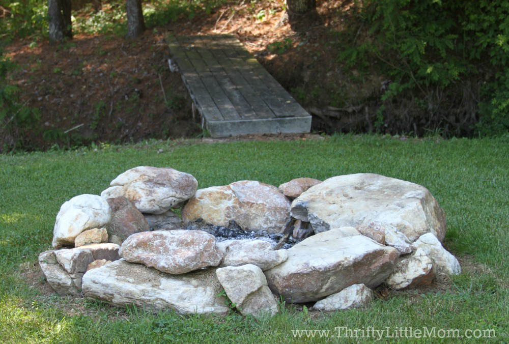 Build Your Own Backyard Fire Pit Using Free Materials Thrifty Little Mom