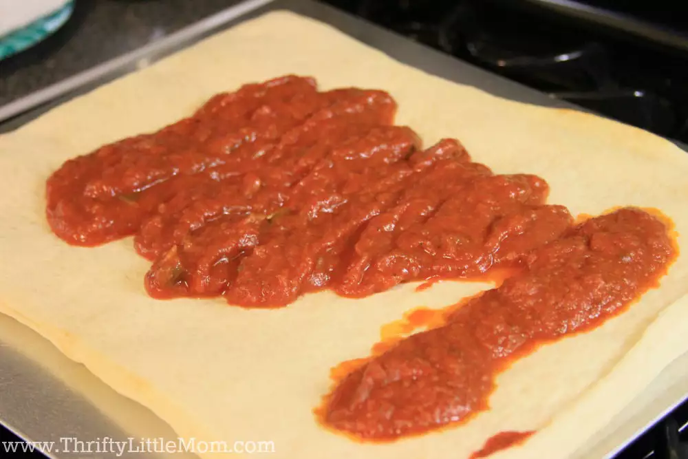 Easy Homemade Pizza Recipe 1
