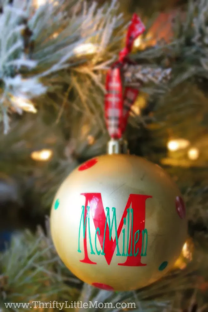 How To Make Personalized Vinyl Ornaments