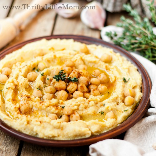 Smooth & Creamy Homemade Hummus Recipe