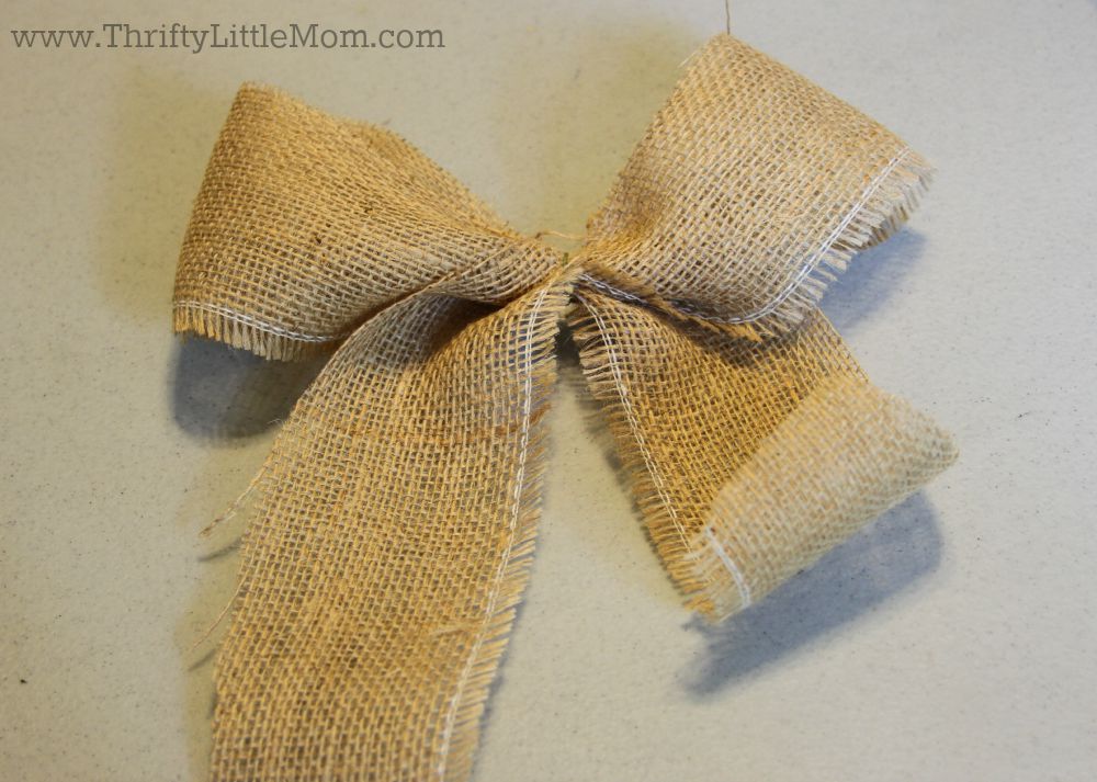 How to make a burlap bow