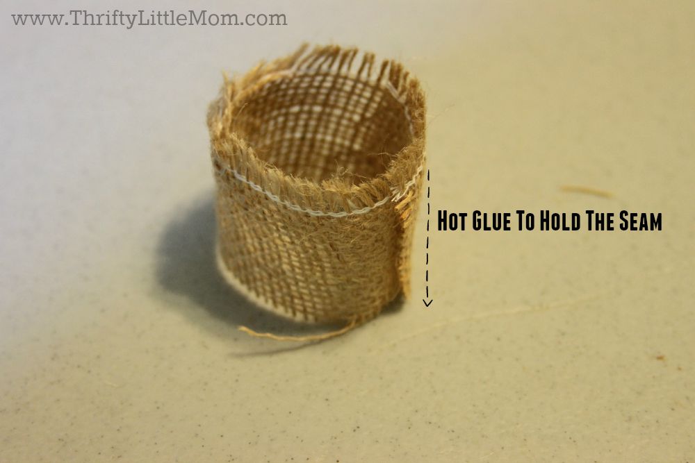 How To Make a Simple Burlap Bow Step 8