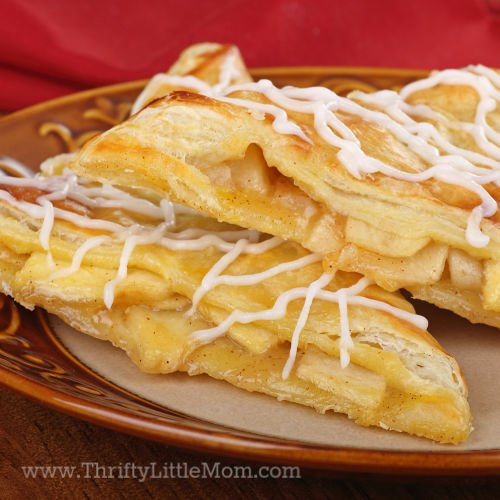 Quick & Easy Homemade Apple Turnovers