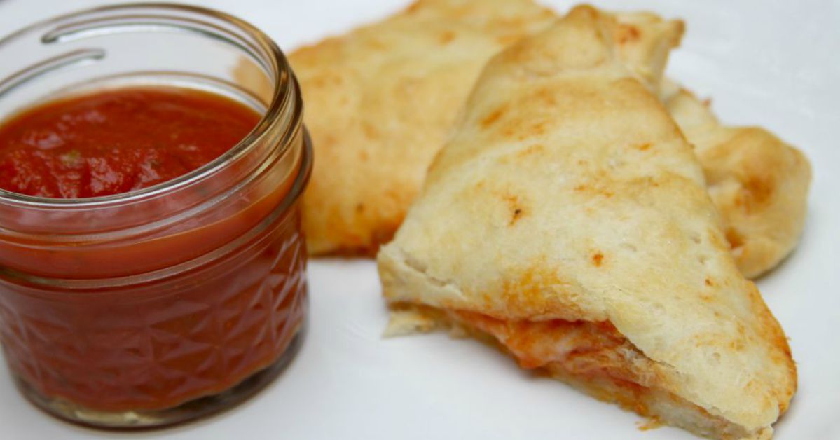 Easy Homemade Pizza Pockets » Thrifty Little Mom