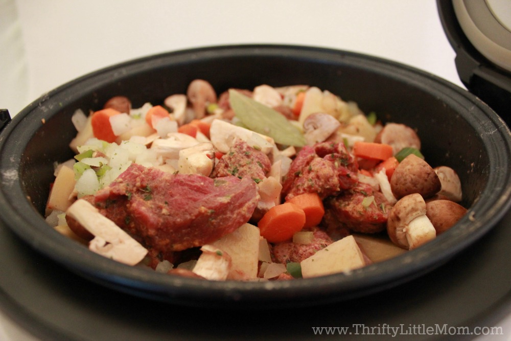 beef-stew-in-pot