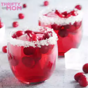Easy Red Cocktails for the Holidays