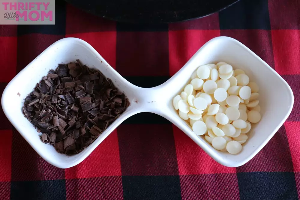 toppings for hot chocolate bar