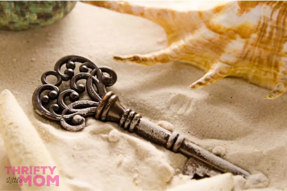 antique key decoration for pirate party