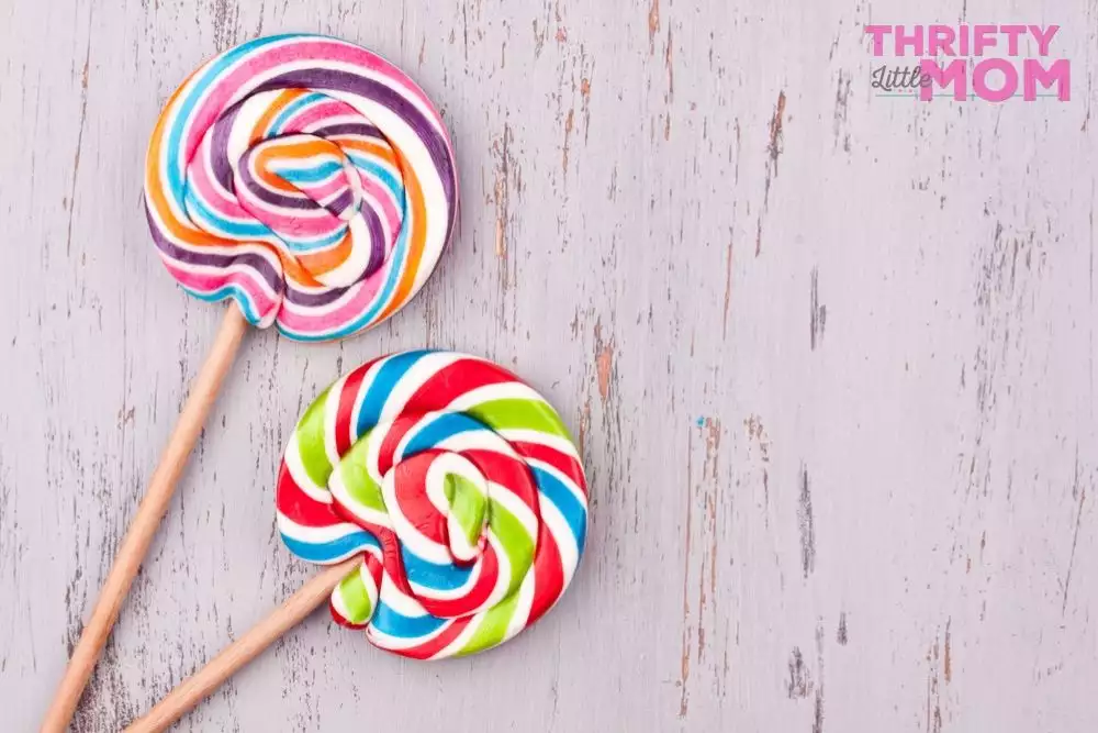 striking candy lollipops are tasty for teen birthday favors