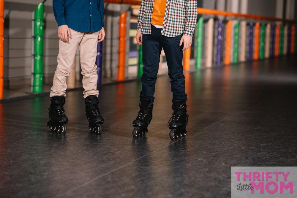 ten year olds roller skating for a great birthday party ideas